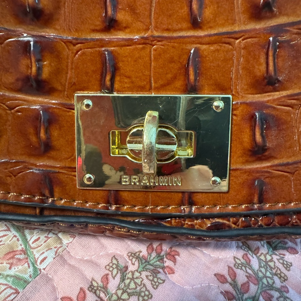 Brahmin Brown Crocodile Embossed Shoulder Bag - Picture 2 of 9